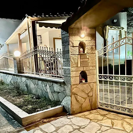 Shell-Paralia Ofriniou Exterior photo