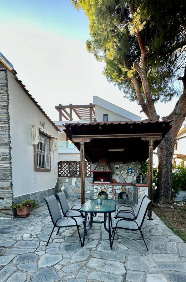 Shell-paralia Ofriniou * Οφρύνιο